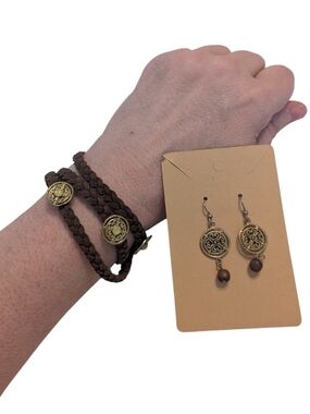 Willow House-Sara Blaine Captiva Day Brown Bracelet & Maya Wood Drop Earrings